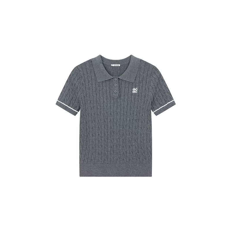 College-style retro slimming polo sweater